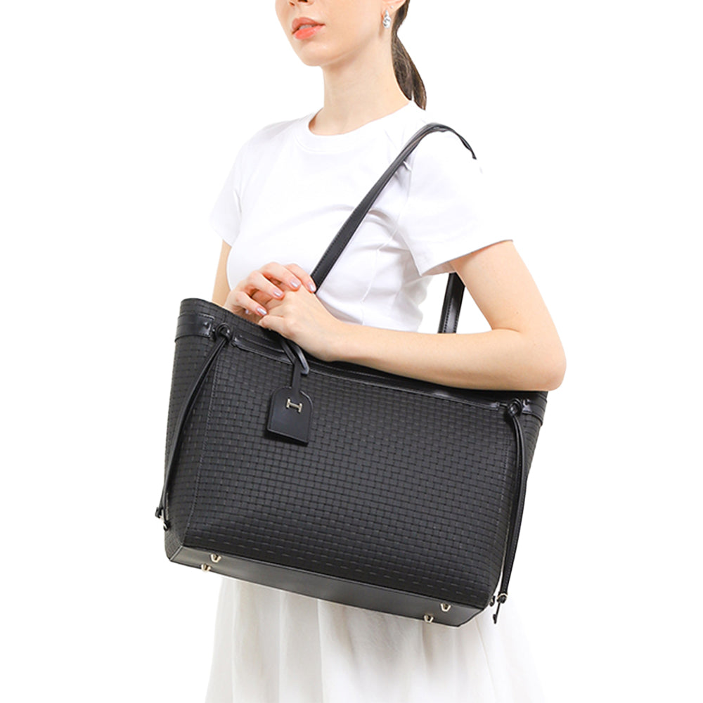 Ryla Tote (L)