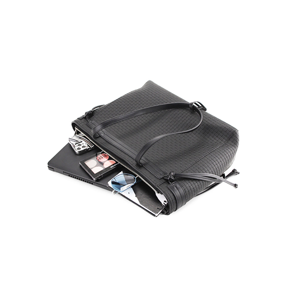 Ryla Tote (L)