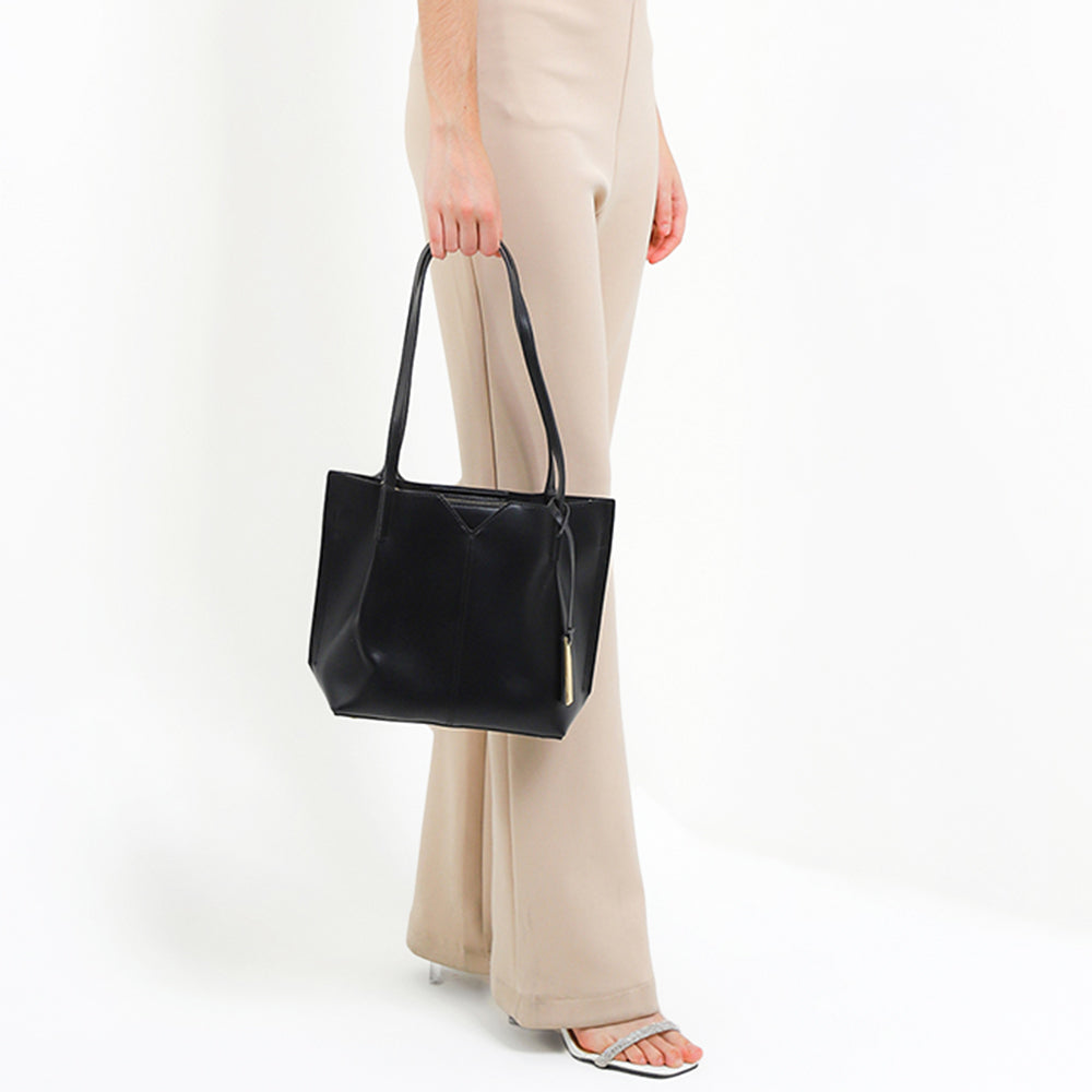Nalini Tote (M)