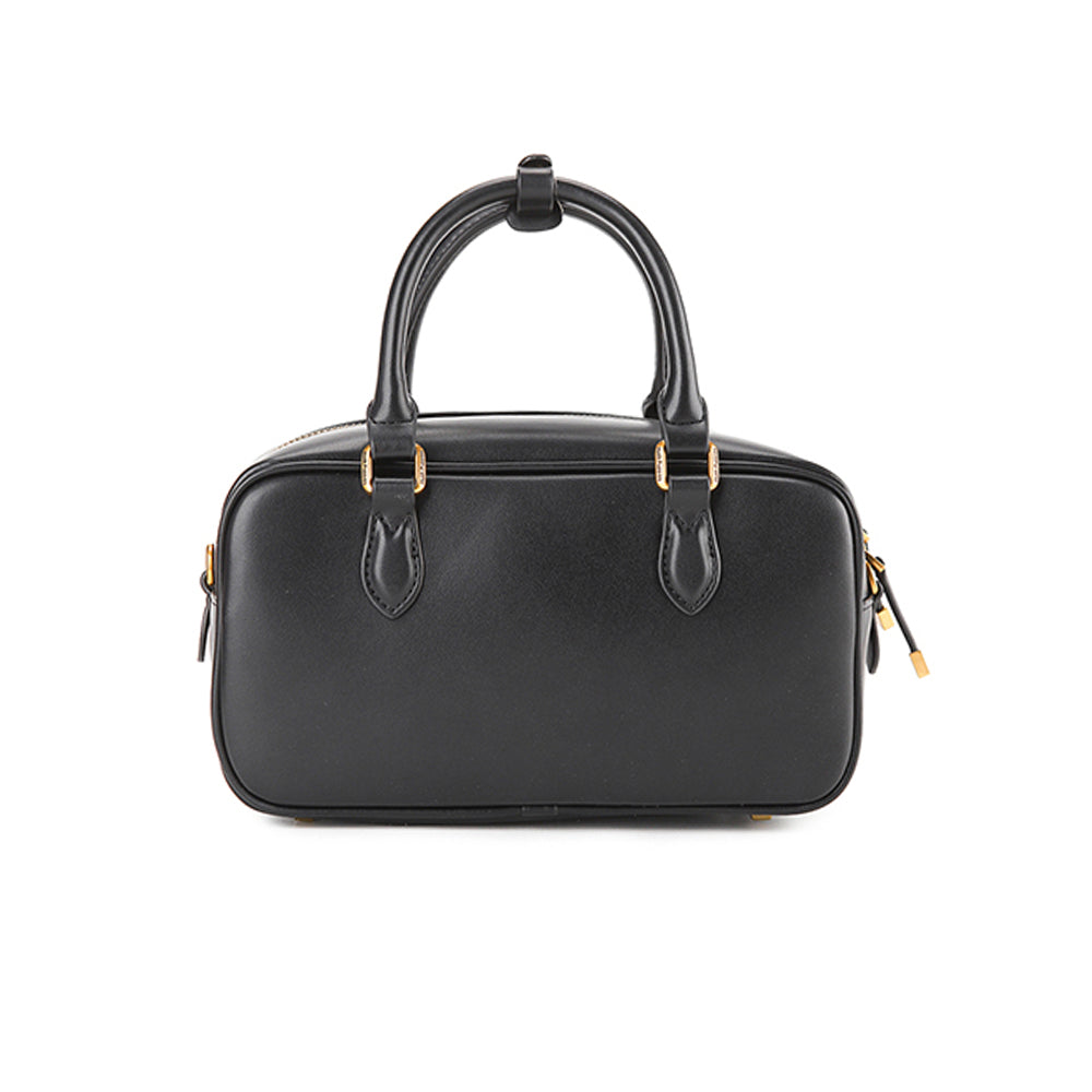 Claire Satchel