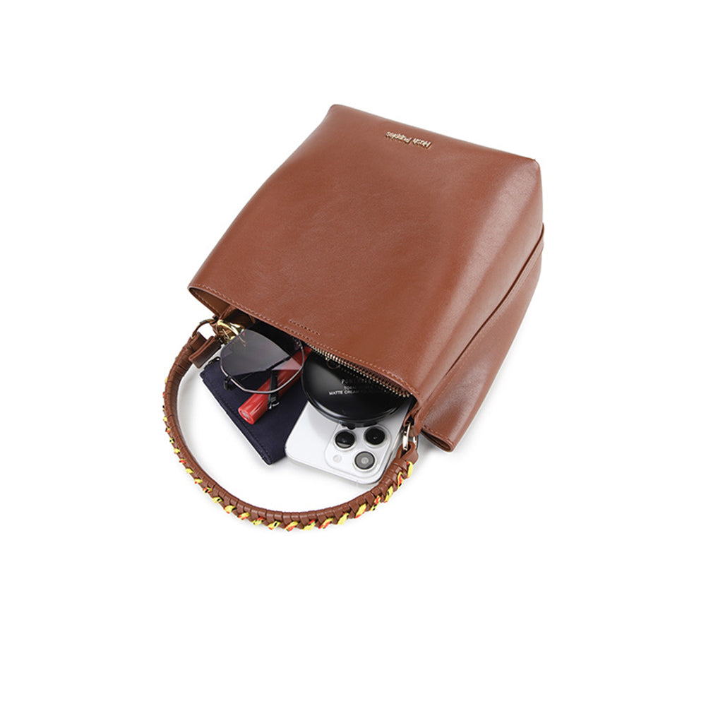Yola Top Handle