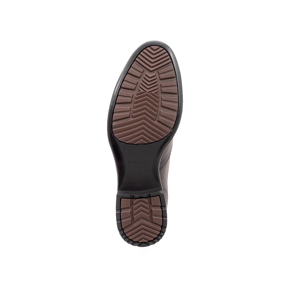 Atlas Slip On