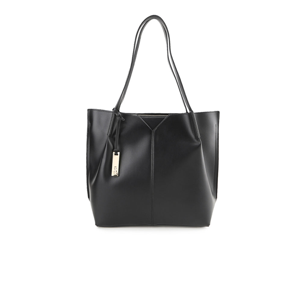 Nalini Tote (L)