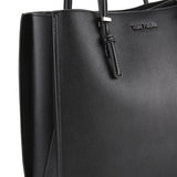 Hildah Shoulder