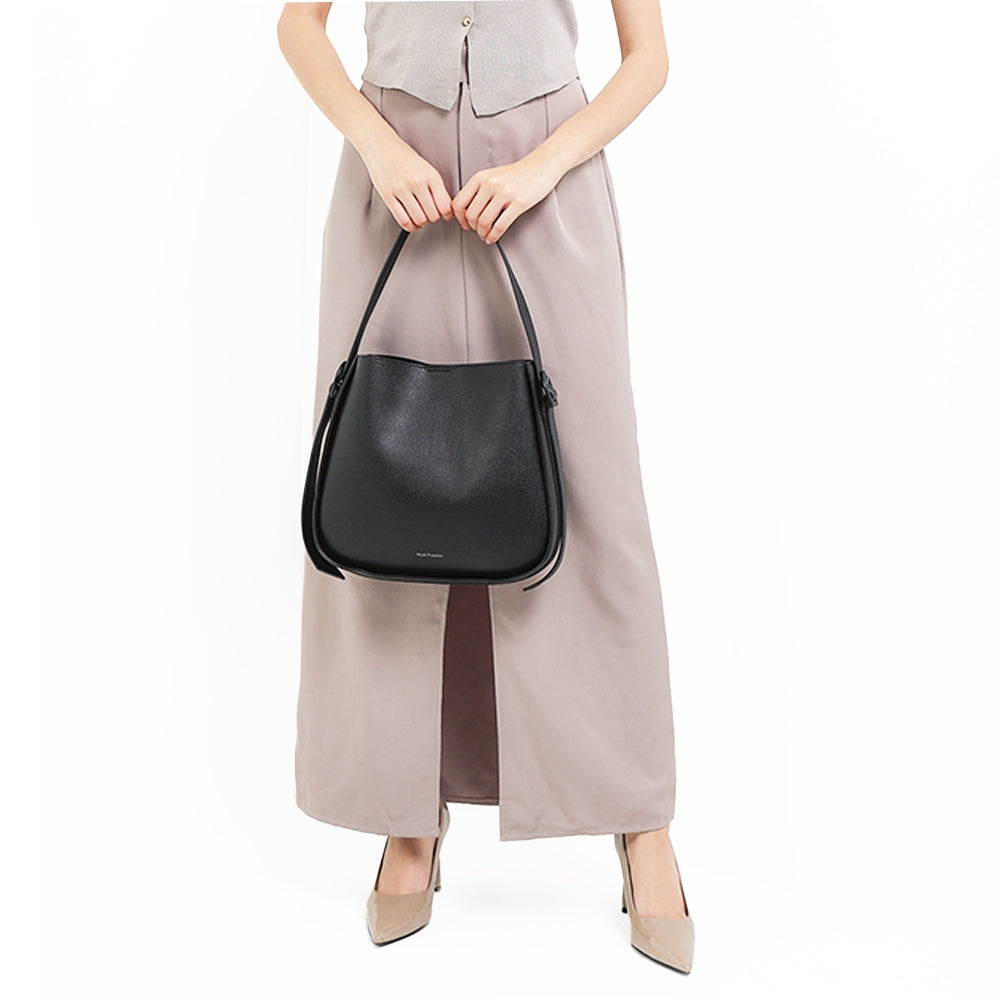 Malaya Shoulder