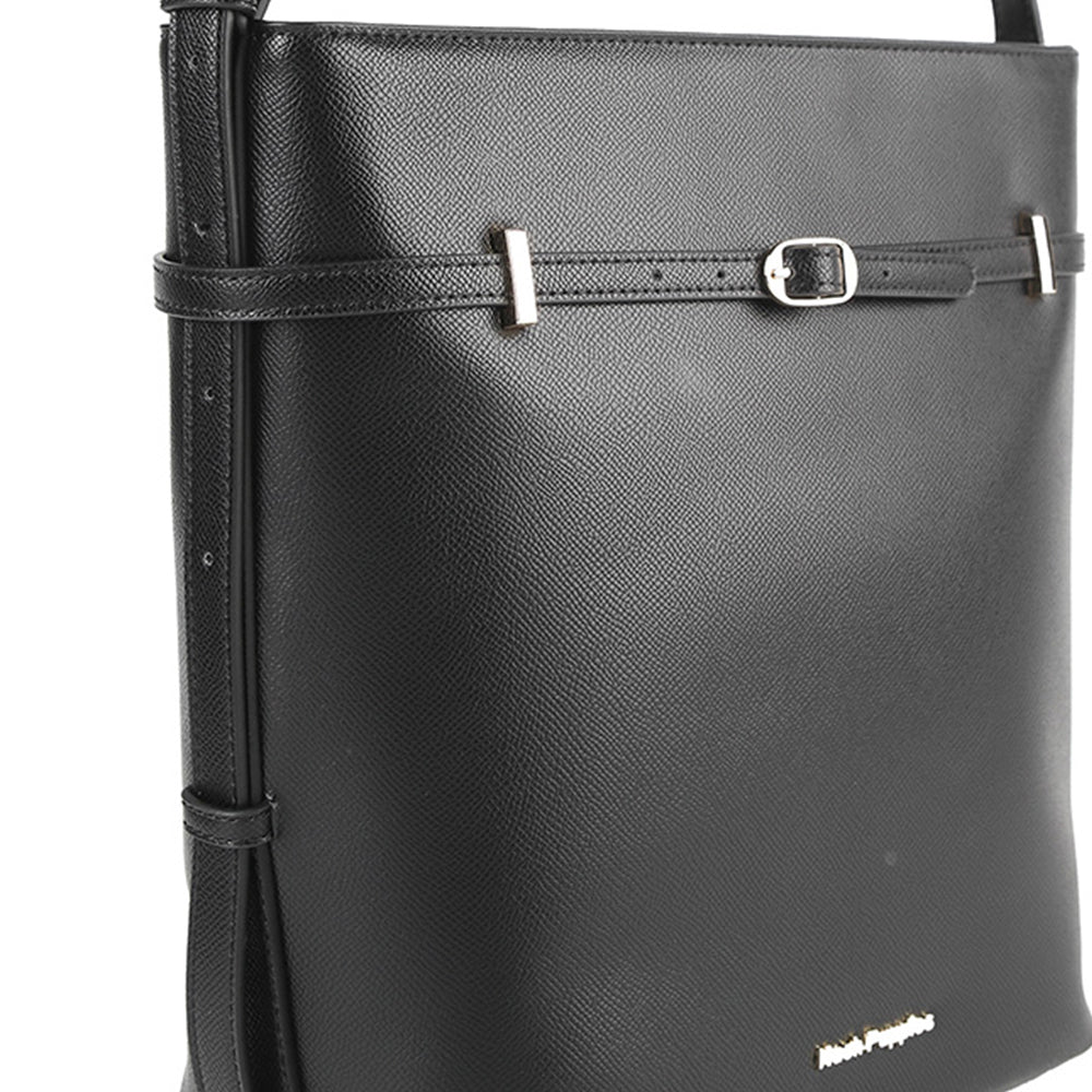 Bertina Bucket