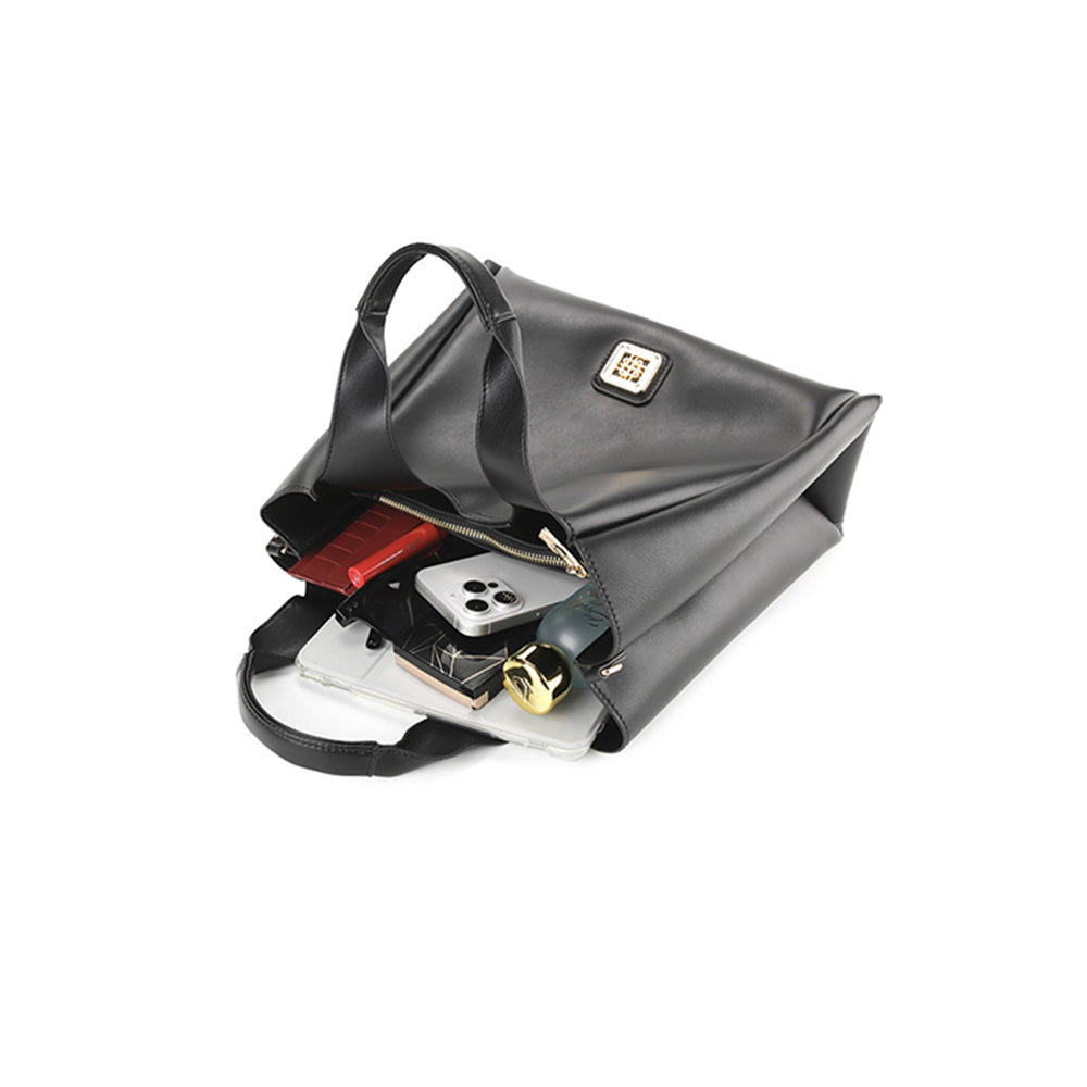 Everly Hobo (M)