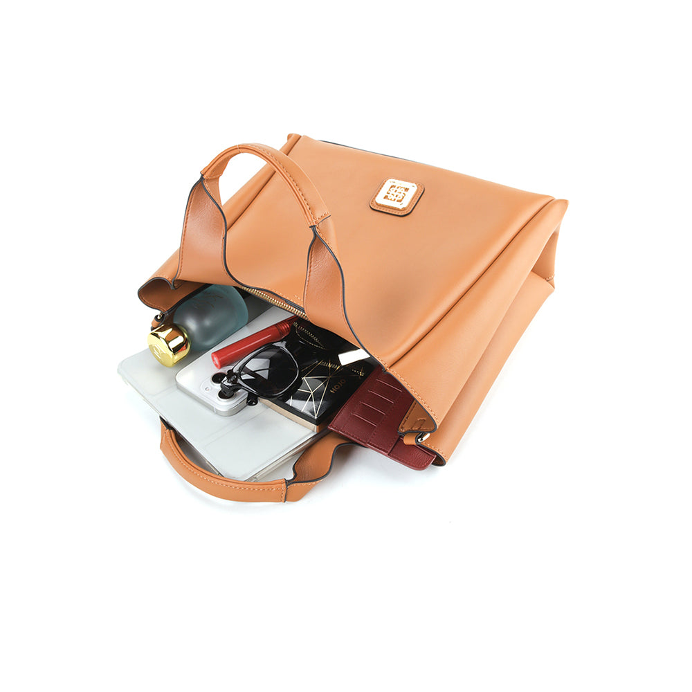 Everly Hobo (M)