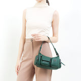 Voga Shoulder