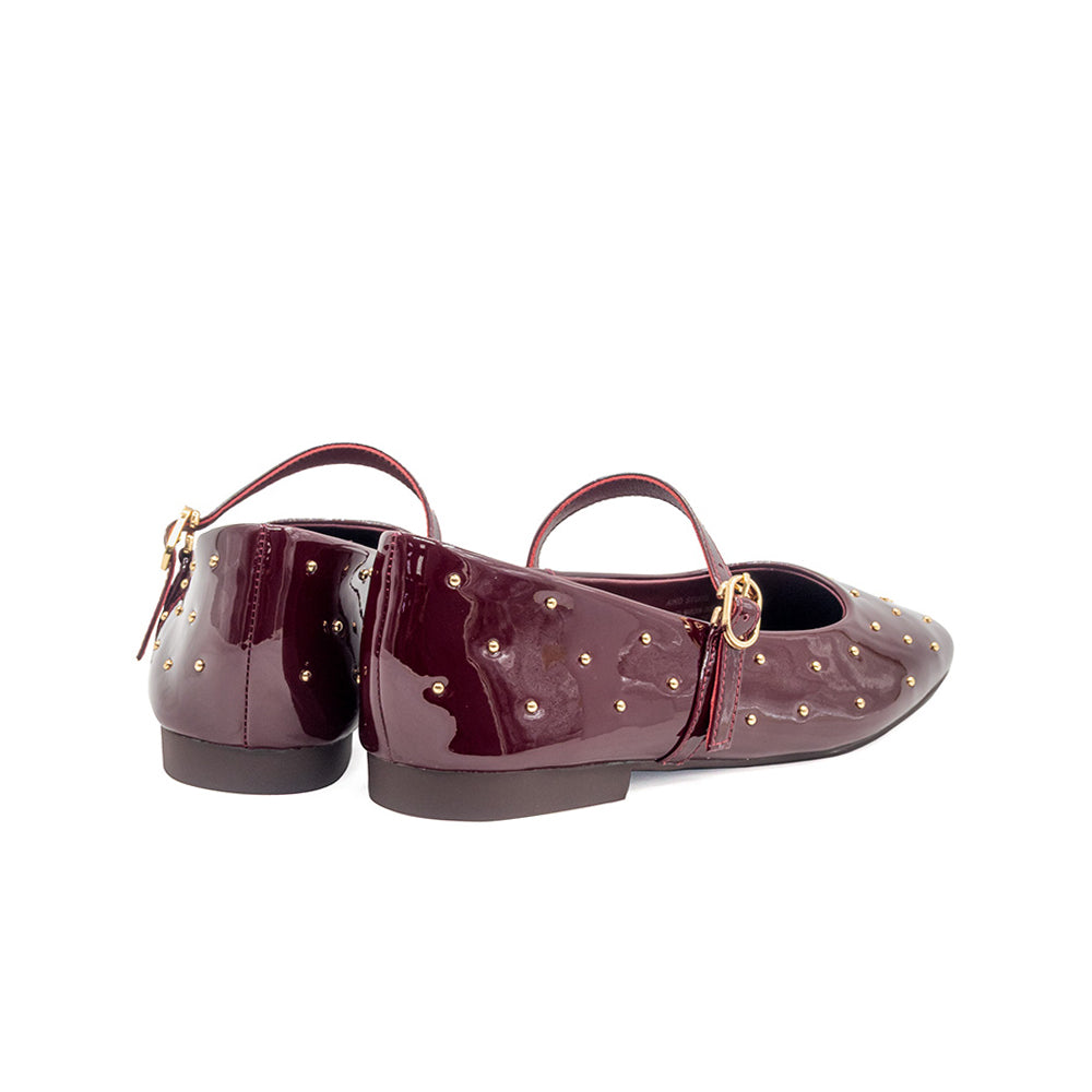 Aiko Studs