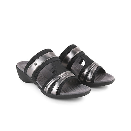 Altis Slip On