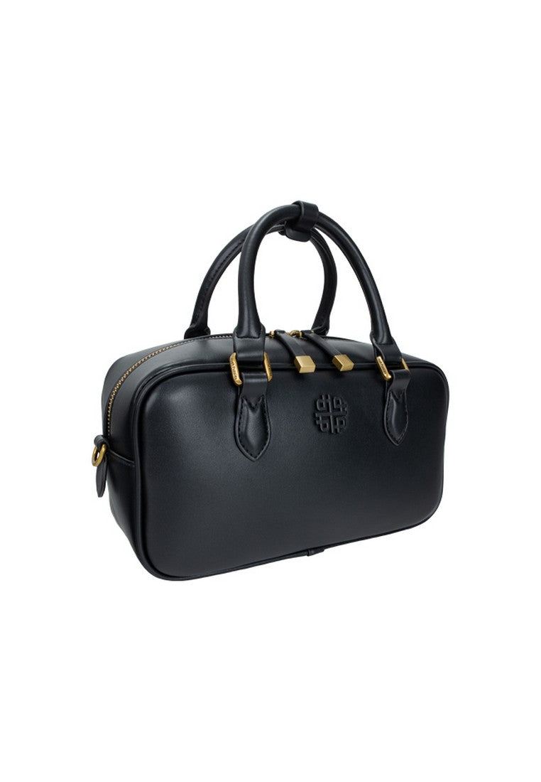 Claire Satchel
