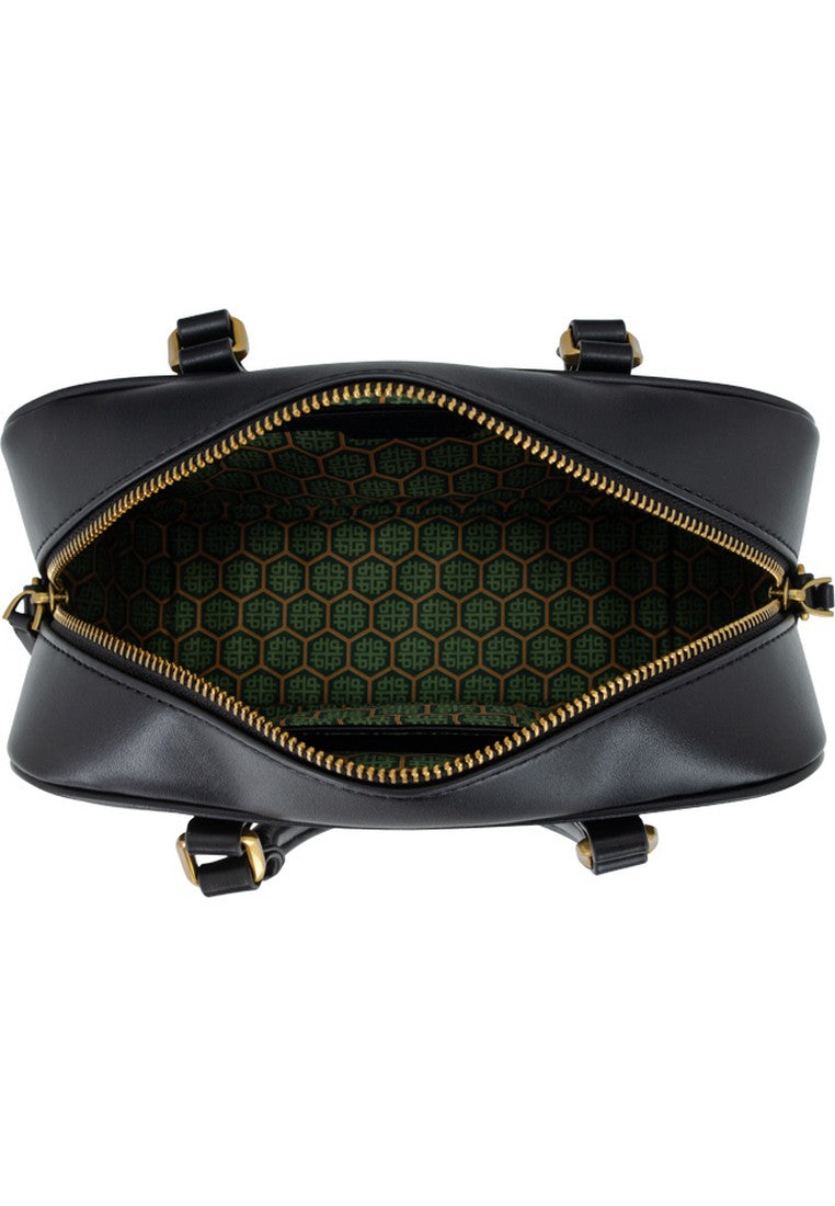 Claire Satchel