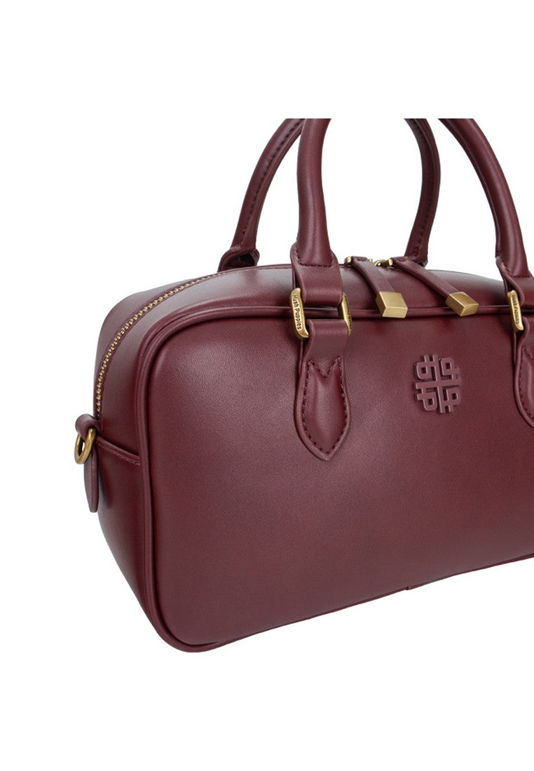 Claire Satchel