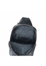 Levia Chest Bag