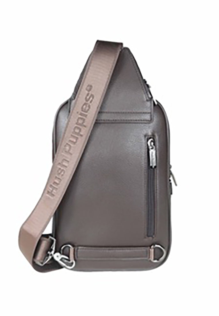 Levia Chest Bag